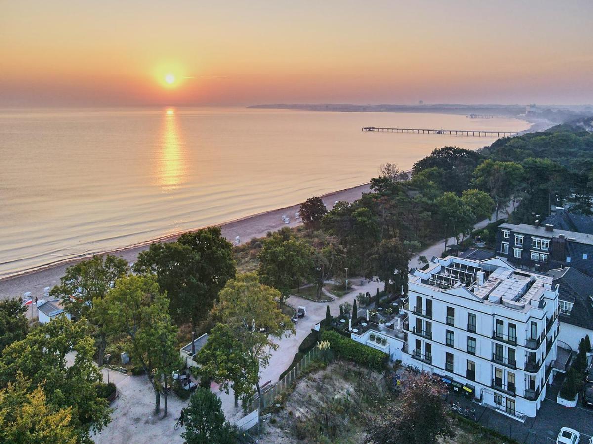Strandhotel Fontana Timmendorfer Strand Exterior foto