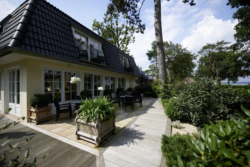 Strandhotel Fontana Timmendorfer Strand Exterior foto